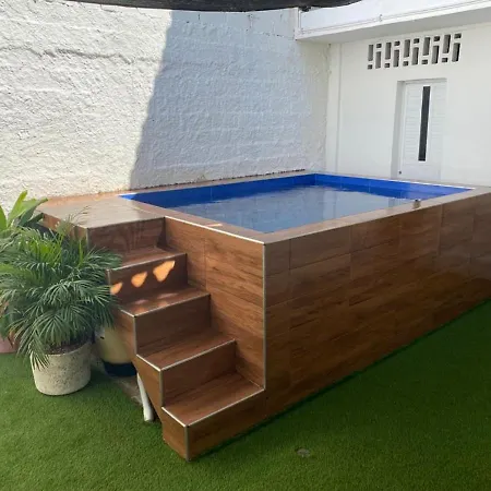 2ag-1m Casa De 2 En Getsemani Con Jacuzzi Y Wifi * Cartagena